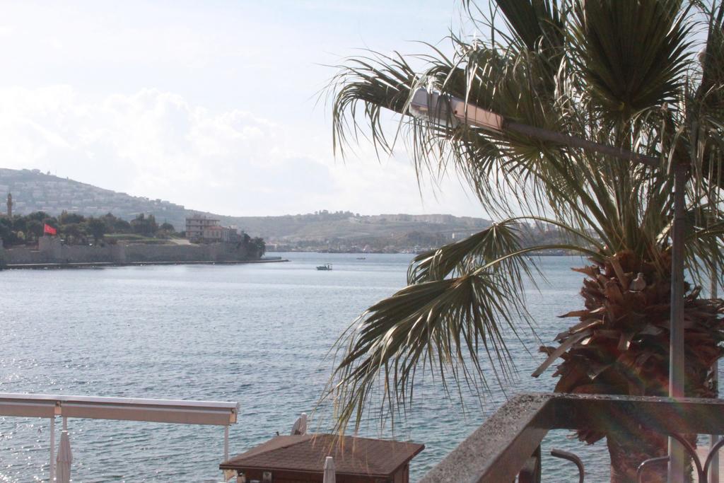 Foca Kumsal Hotel Extérieur photo