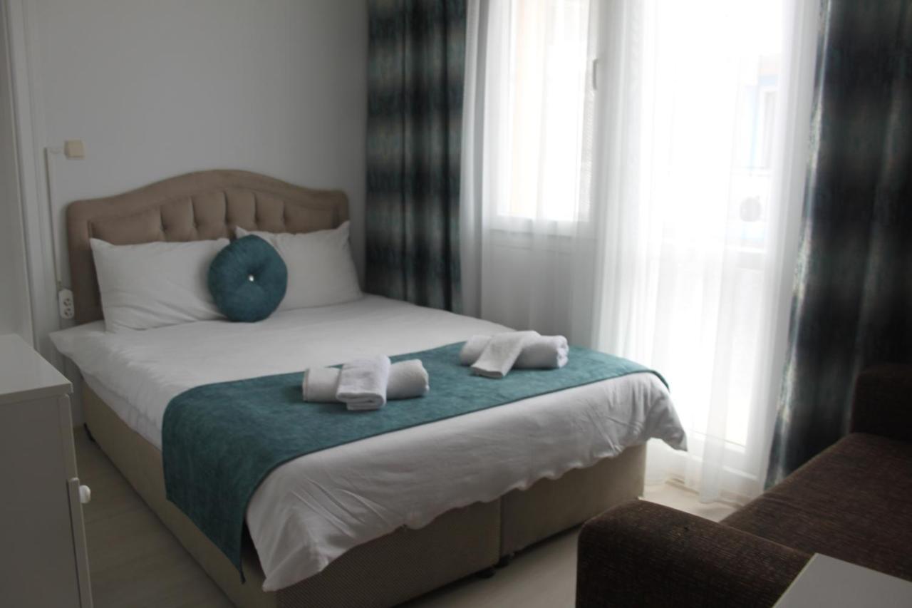 Foca Kumsal Hotel Extérieur photo