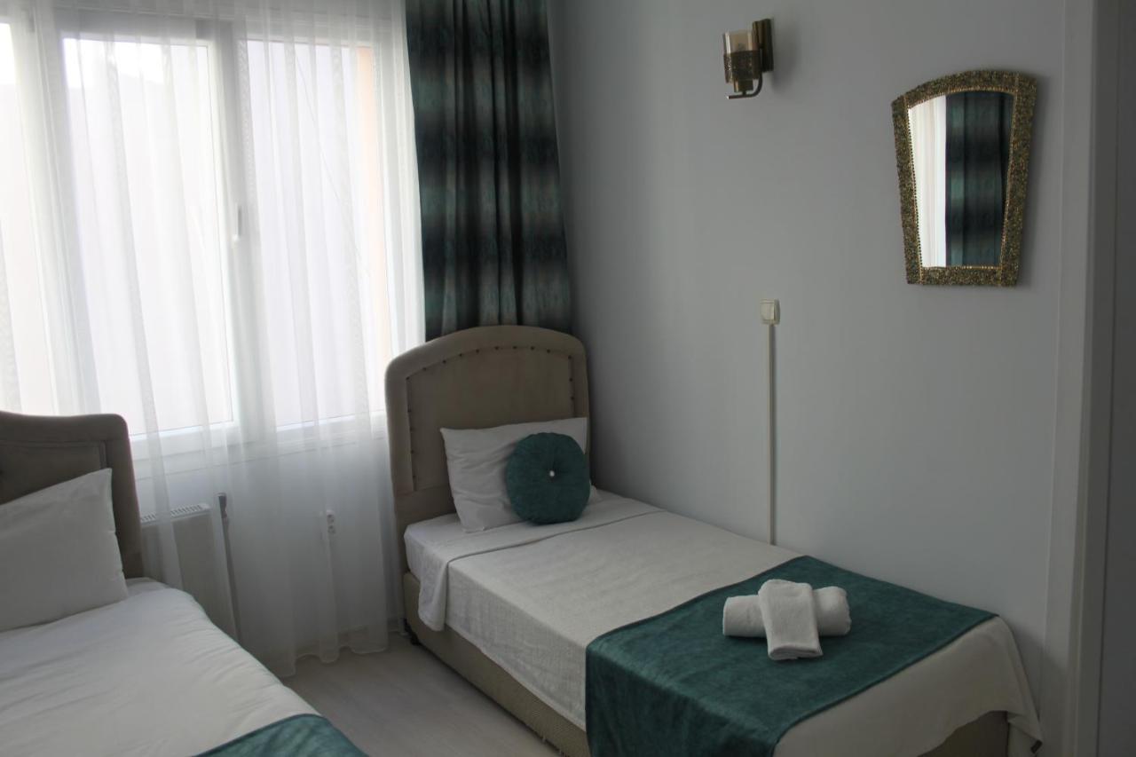 Foca Kumsal Hotel Extérieur photo